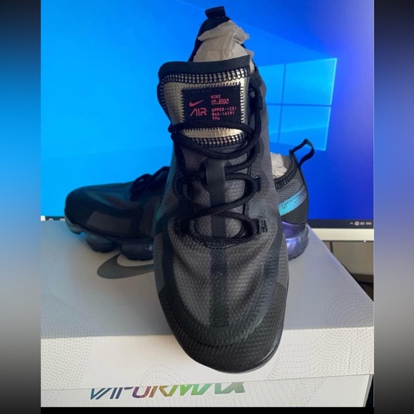 Nike Vapormax 2019 BNWOT - Picture 4 of 6